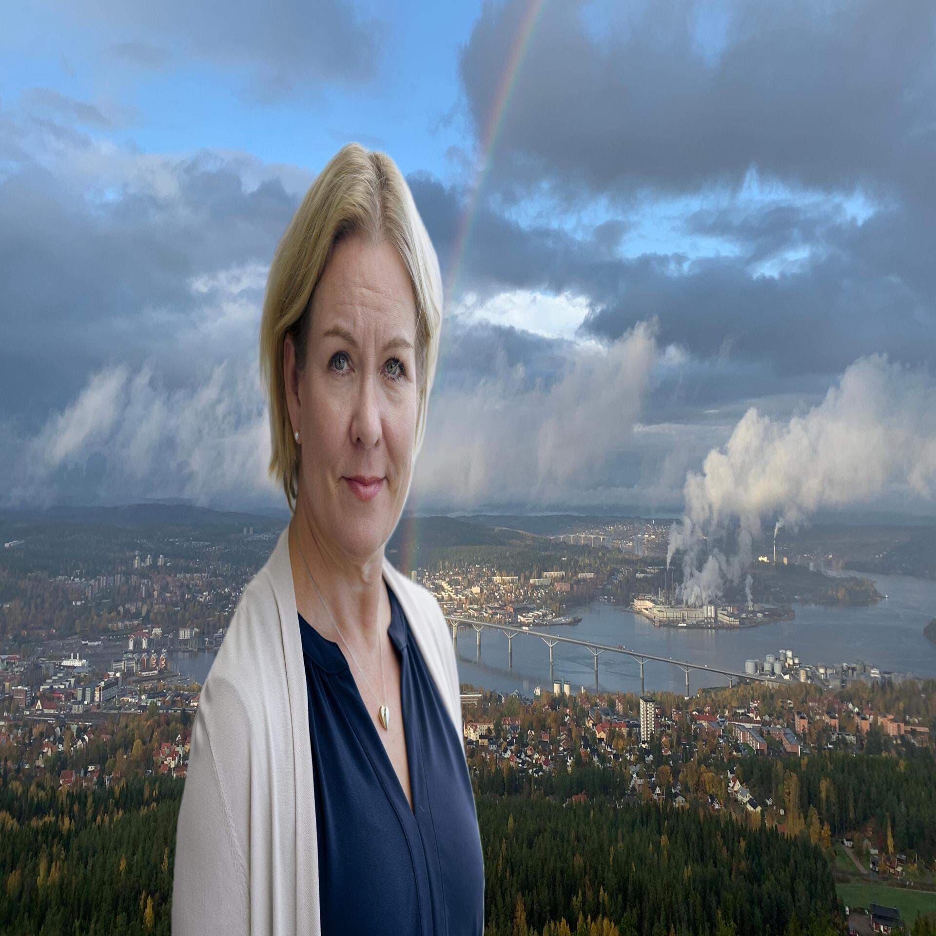 Anna Hedensjö Johansson framför stadsmotiv med mörka moln