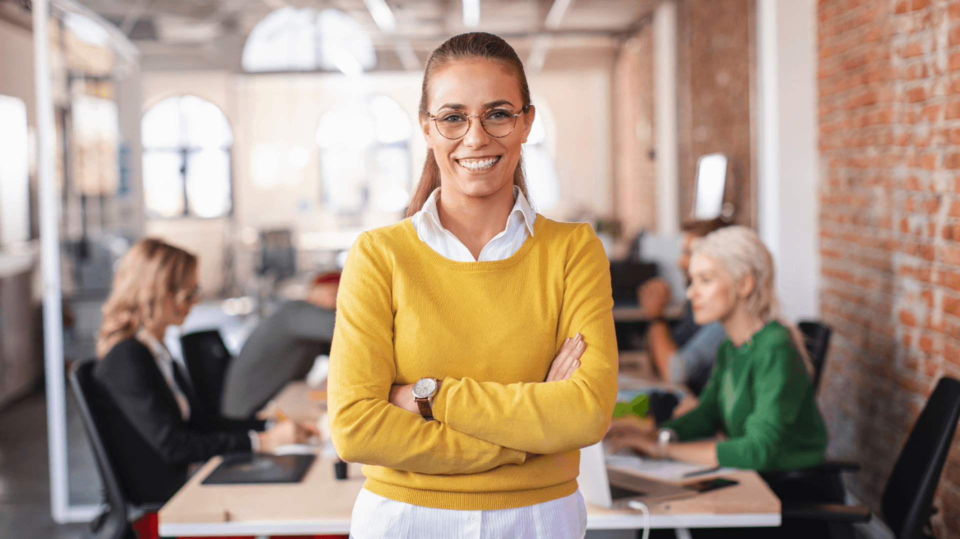 Kvinna på ett kontor